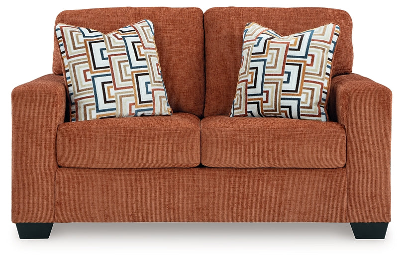 Aviemore Loveseat